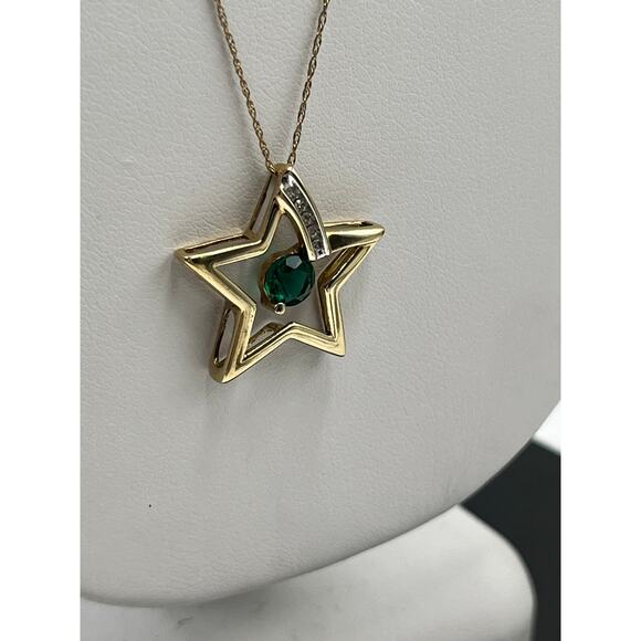 Alwand Vahan 10k Gold Star Emerald Heart Center Stone Diamonds Pendant Necklace - Picture 8 of 8